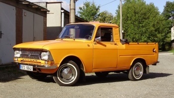 Iž 2715
