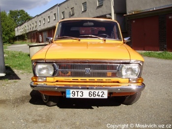 Iž 2715