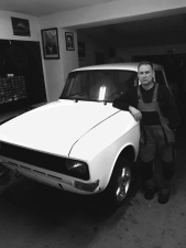 Moskvich 2140