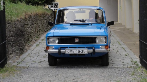 Moskvič 2140
