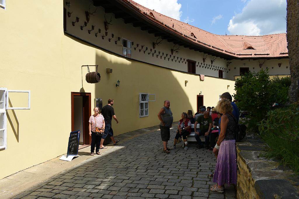 172.jpg