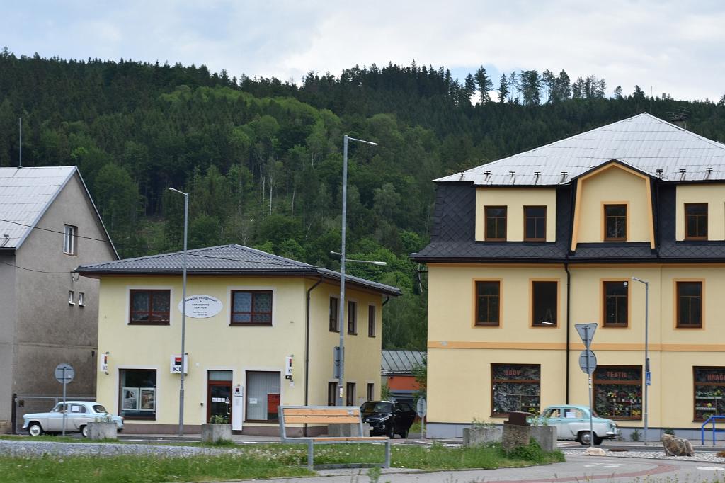 306.jpg