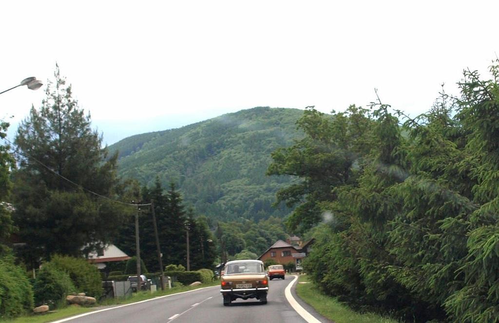 143.jpg